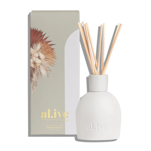 Sweet Dewberry & Clove Diffuser